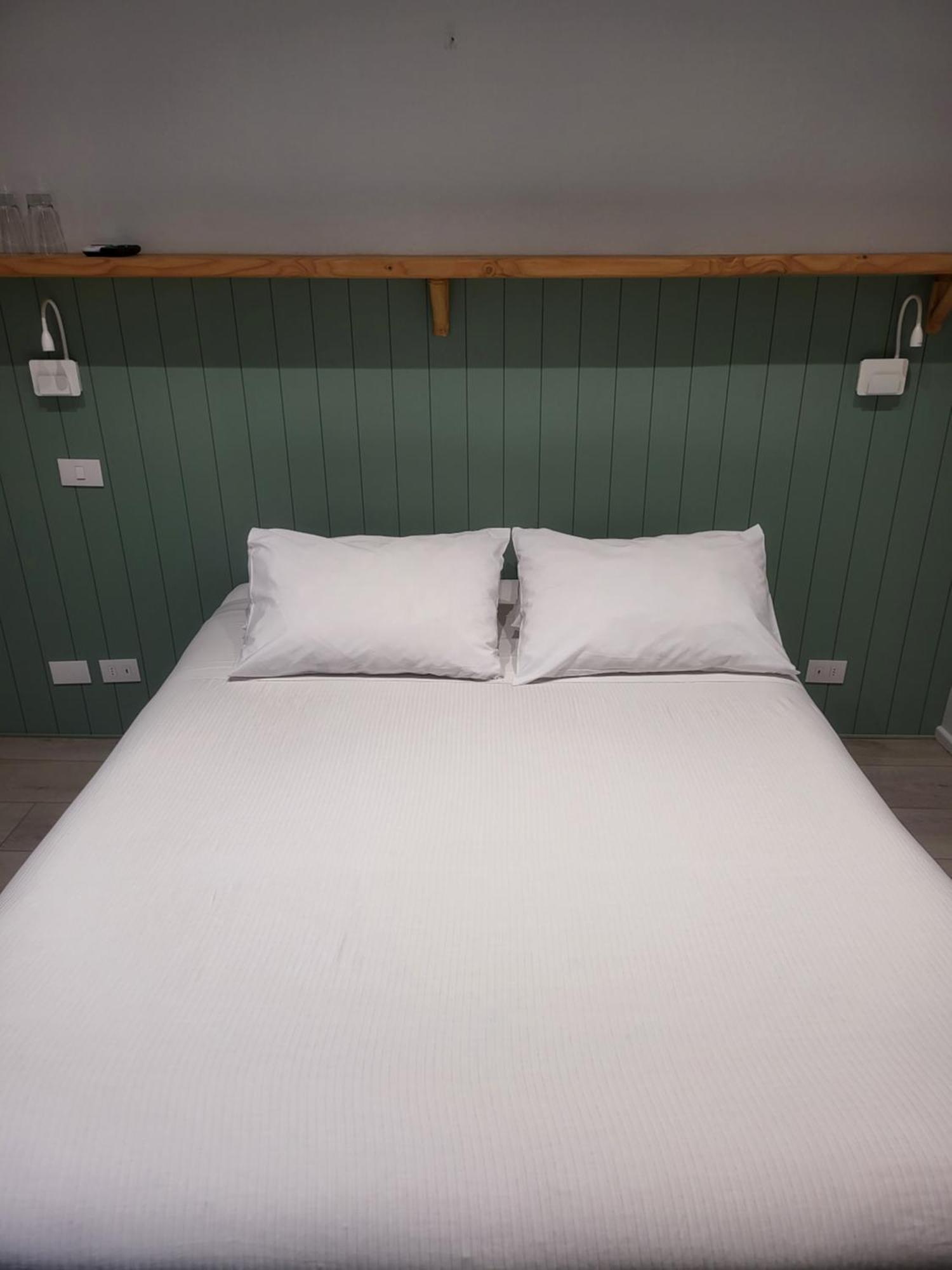 Hotel Las Terrazas Express Chillán Esterno foto